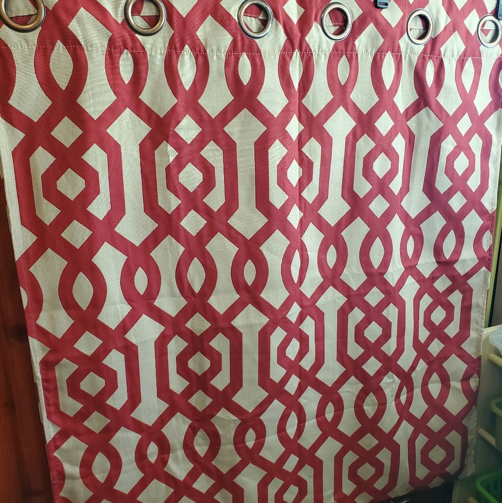 2 Curtain Panel Set - Red Gatehill